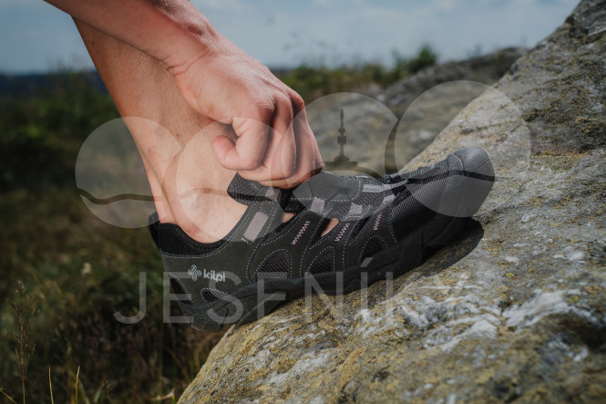 Záběr na botu