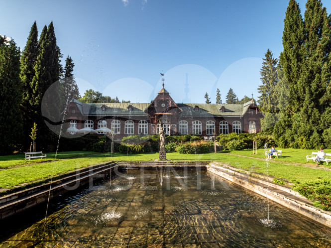 Letní Karlova Studánka