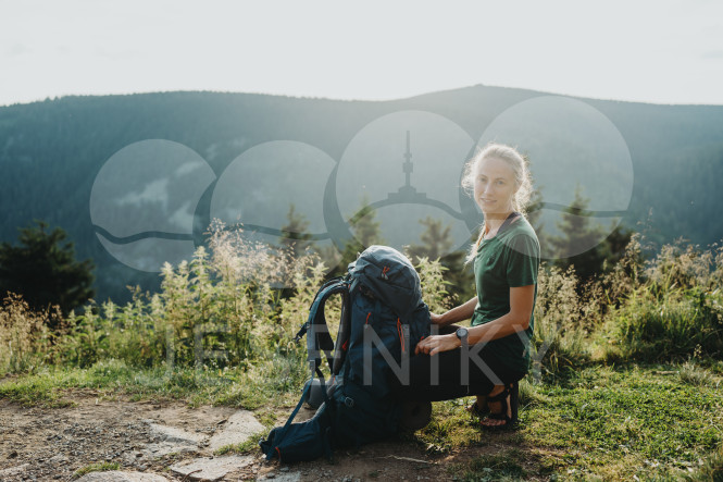 Turistka na Vřesové studánce