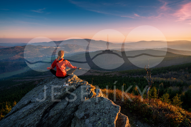 Meditace na Obřích skalách 