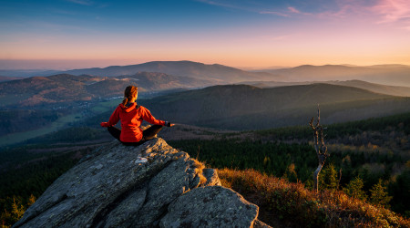 Meditace na Obřích skalách 